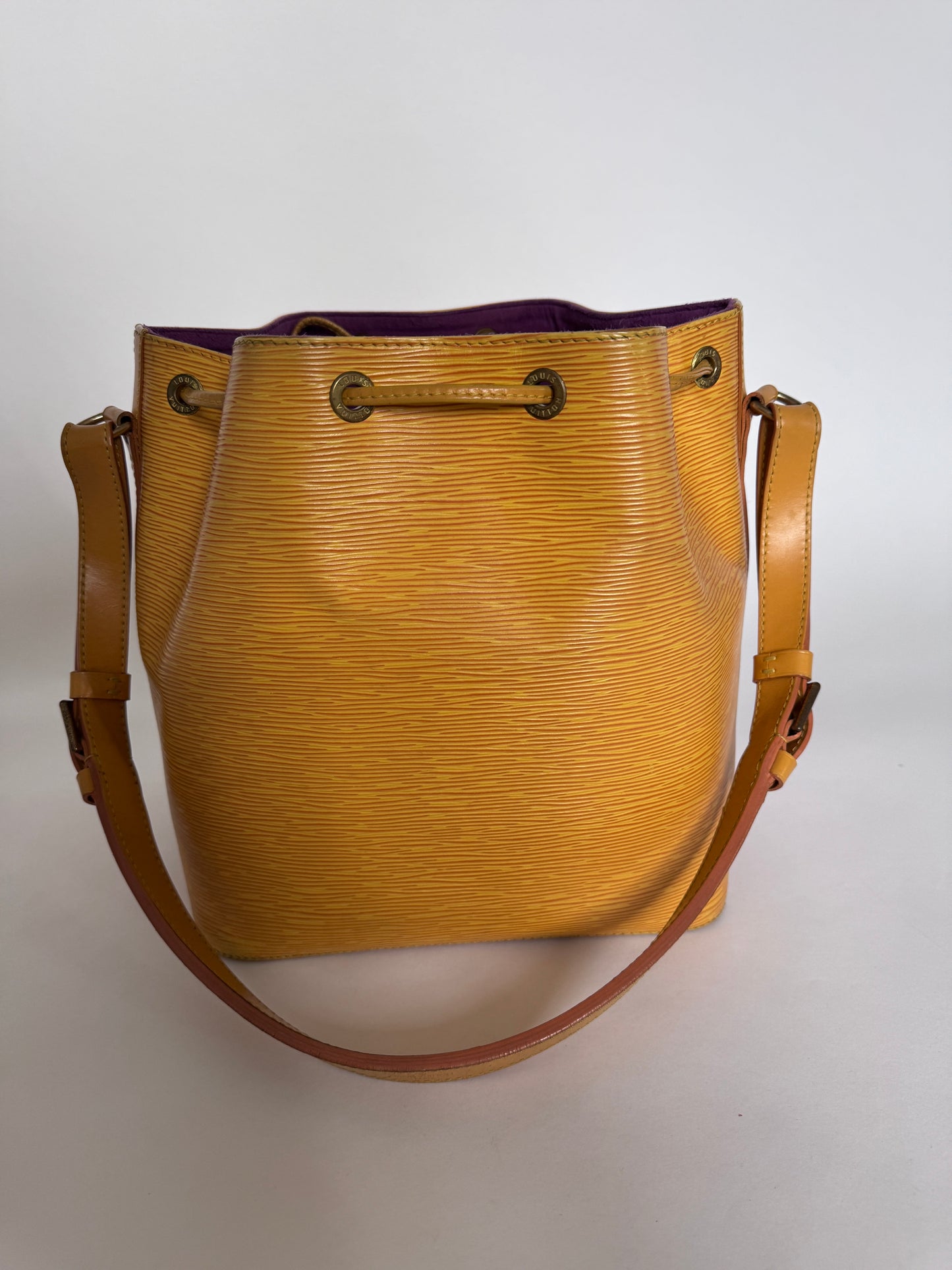 Louis Vuitton Petite Noè