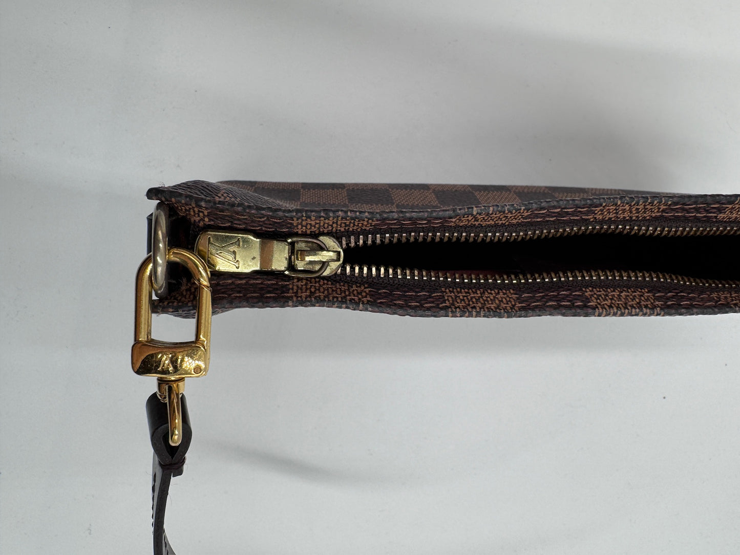Louis Vuitton Pochette