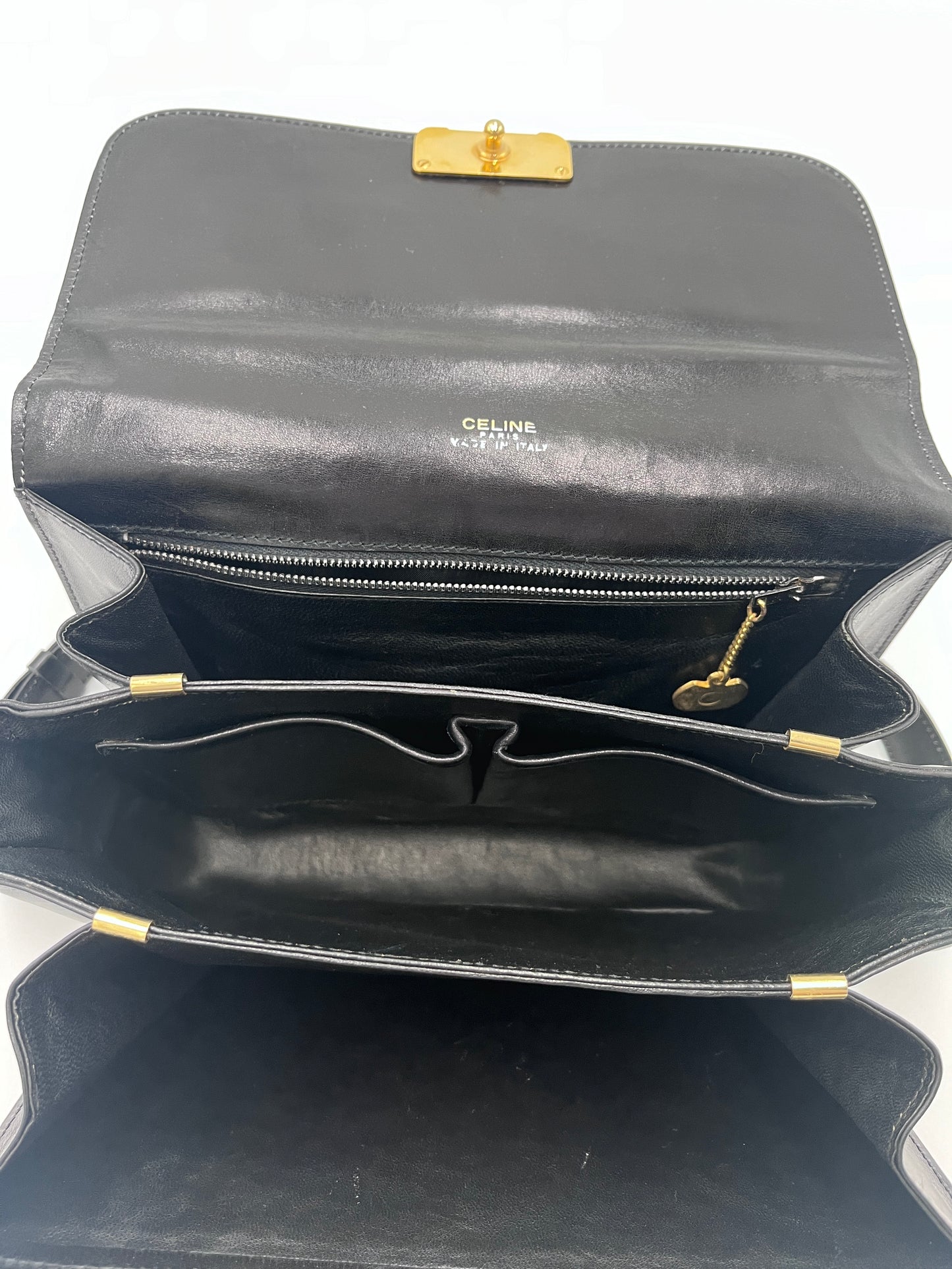 Innenansicht der Celine Shoulder Bag