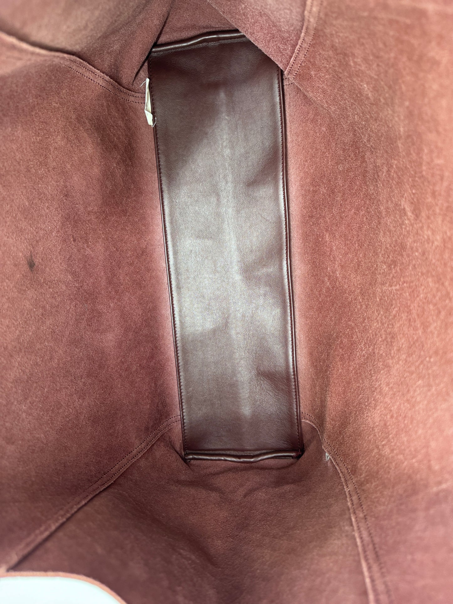 Innenansicht des Bottega Veneta Shopper