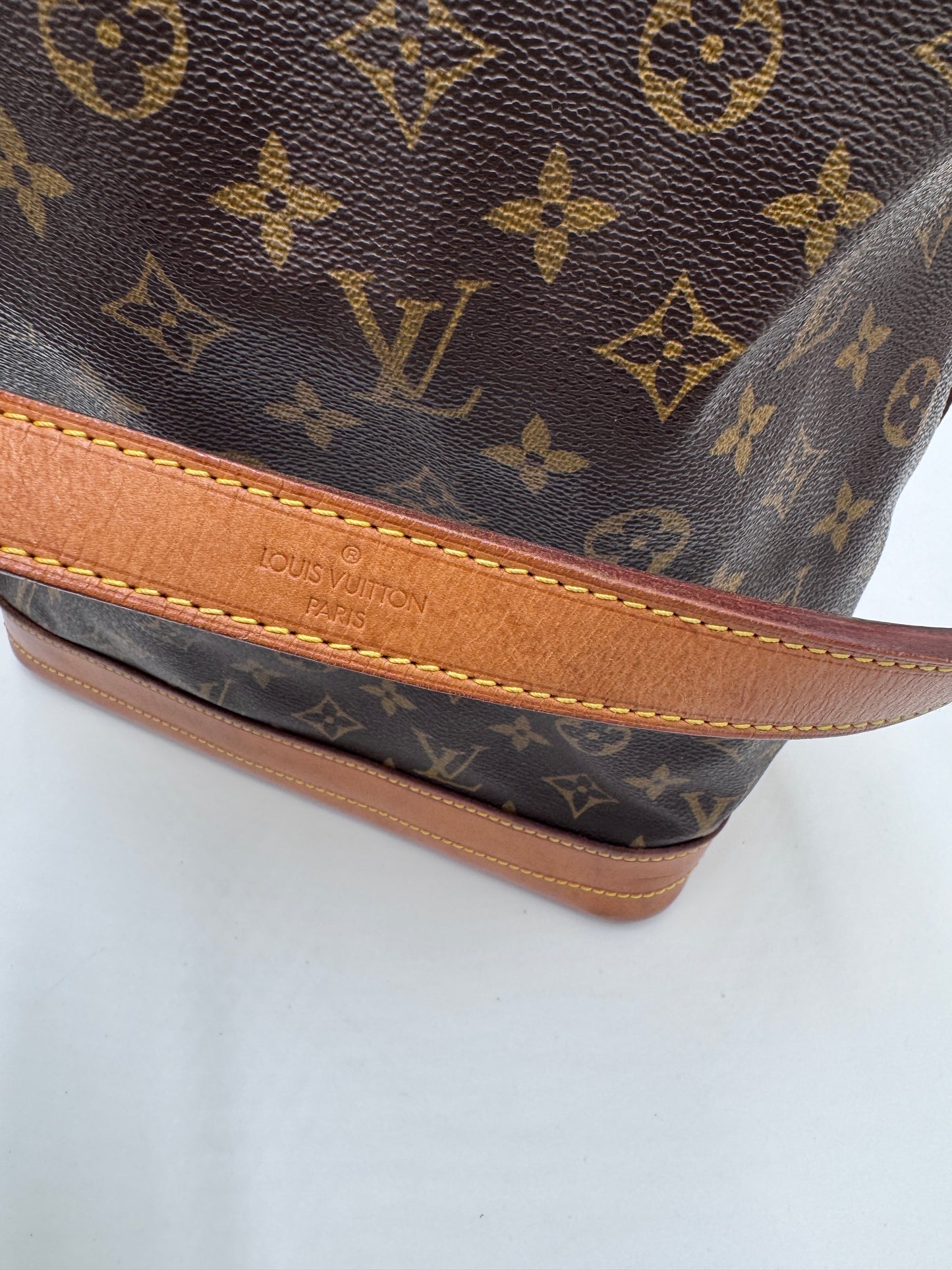 Henkel der secondhand Louis Vuitton Noe Grande – monogram, bequem und hochwertig.