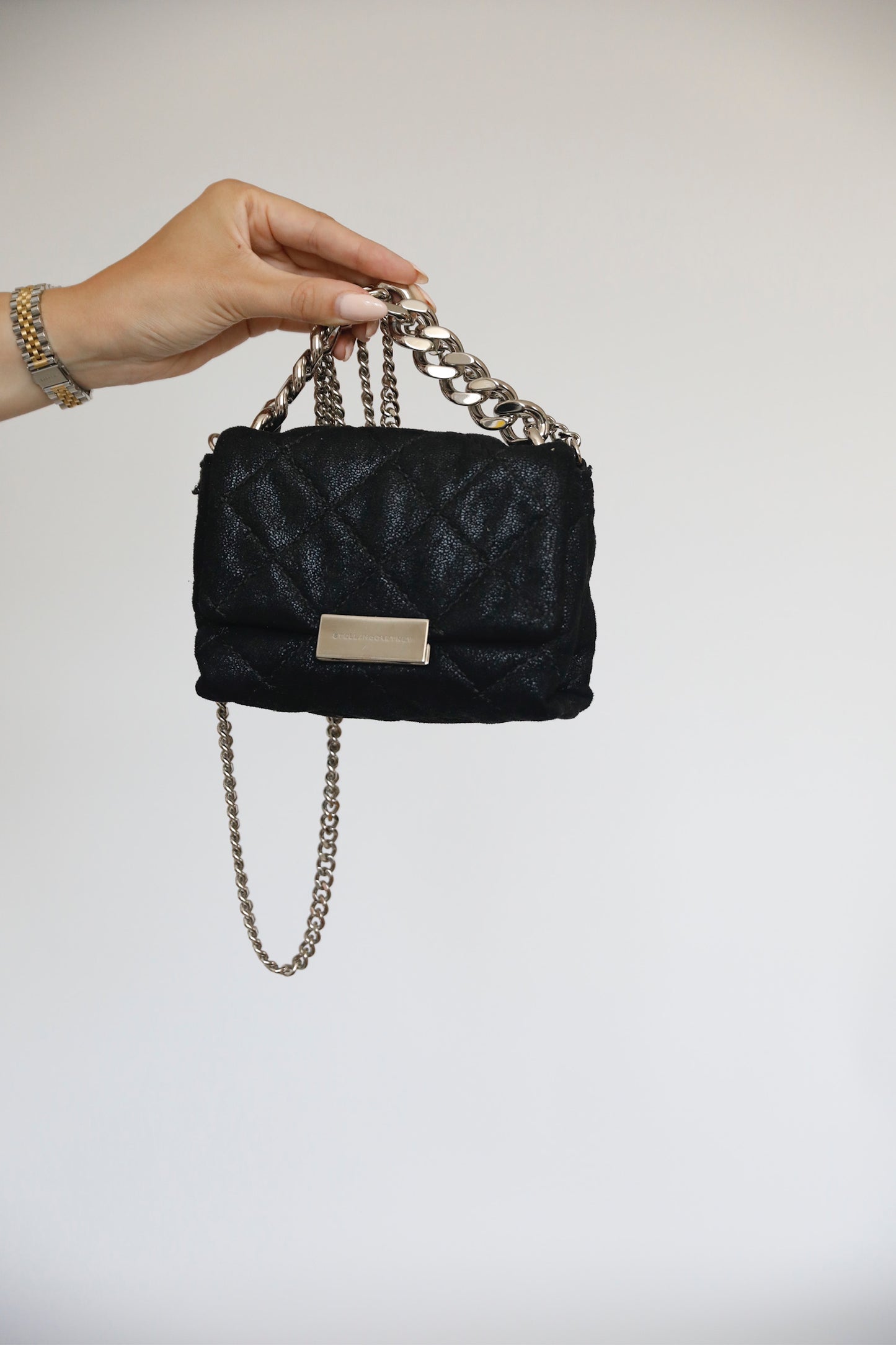 Gesamtansicht der schwarz vintage Stella McCartney Crossbody Mini Allegra in Größe Mini.