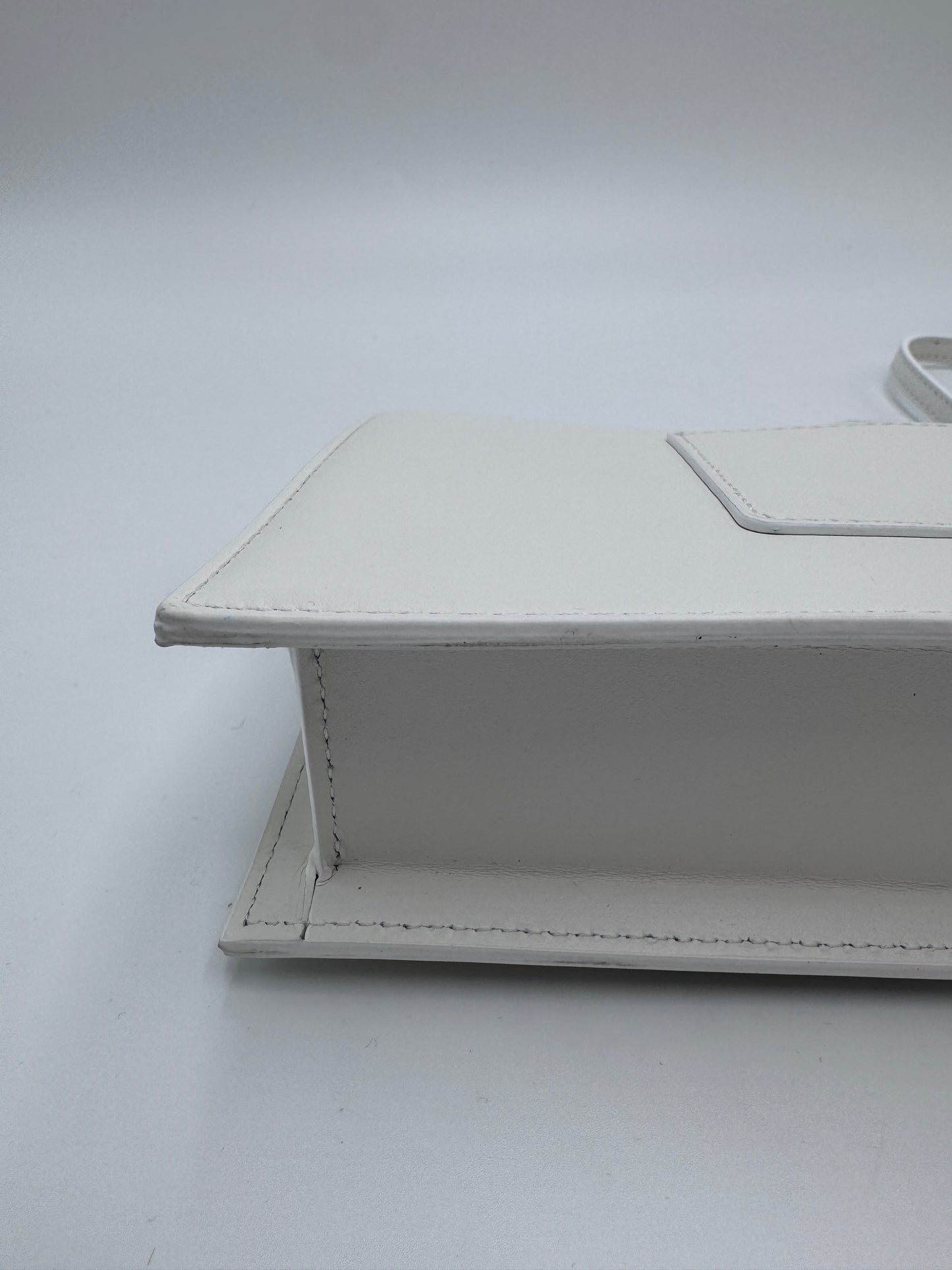 Jacquemus Le Grand Bambino