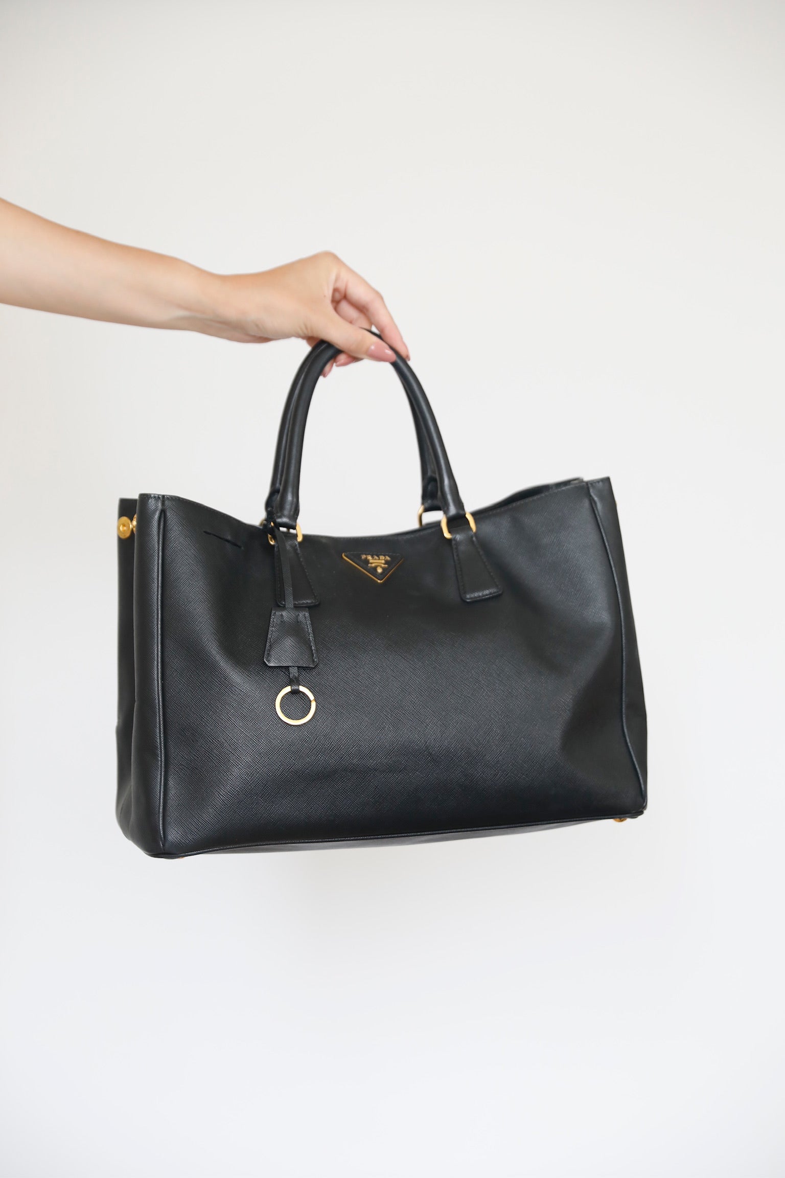 Prada Shopper