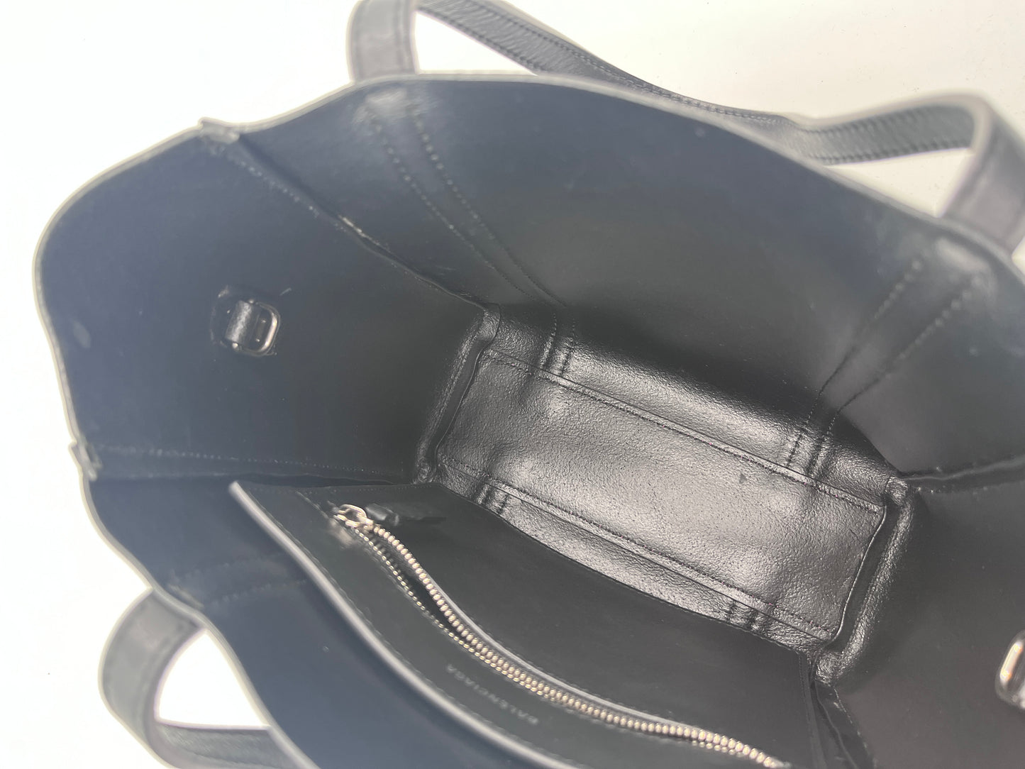 Innenansicht des Balenciaga Shopper in Mini size