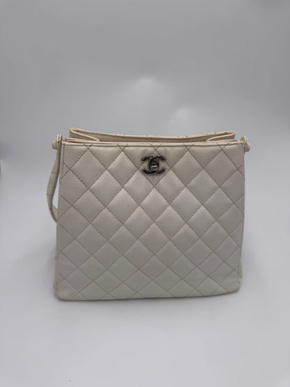Chanel W-Face Caviar Shoulder White Series 4