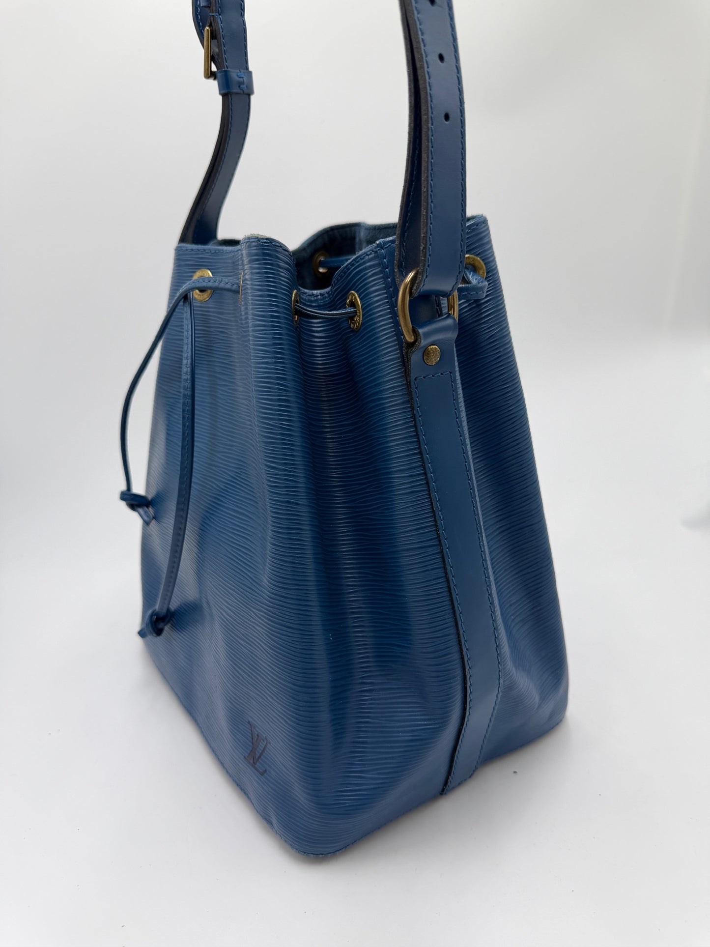Louis Vuitton Petite Noè