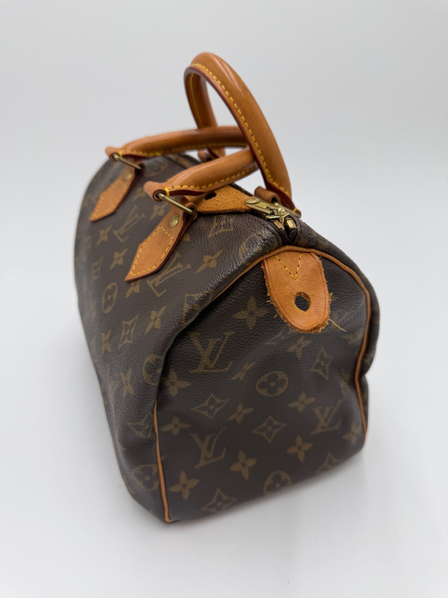 Louis Vuitton Speedy 25