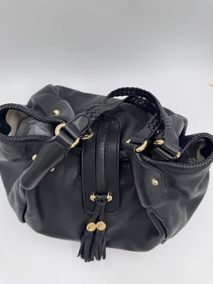 Tragegriffe dieser Schwarz Gucci Shopper in Shopper-Form.