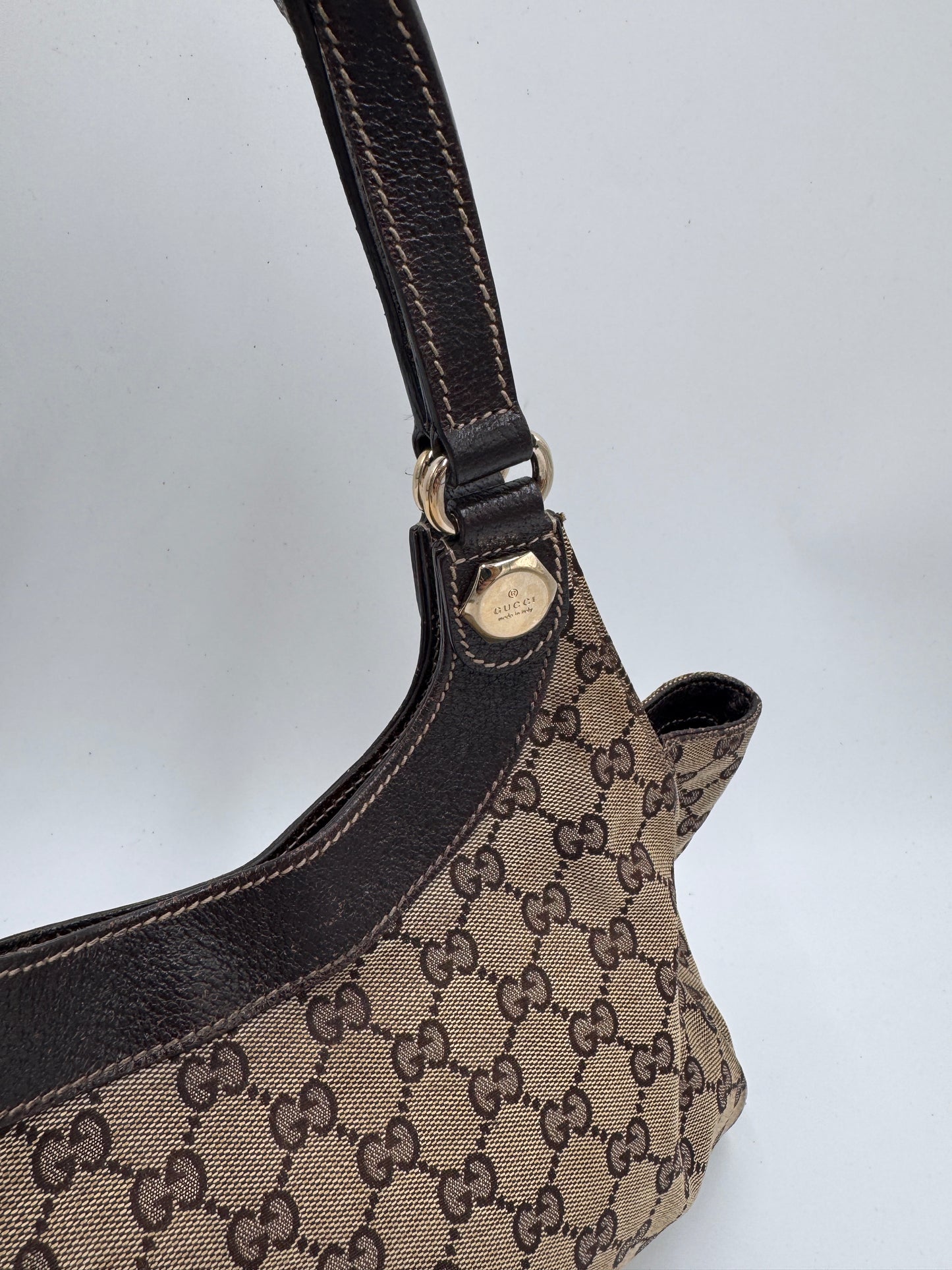 Gucci Semi Shoulder Bag