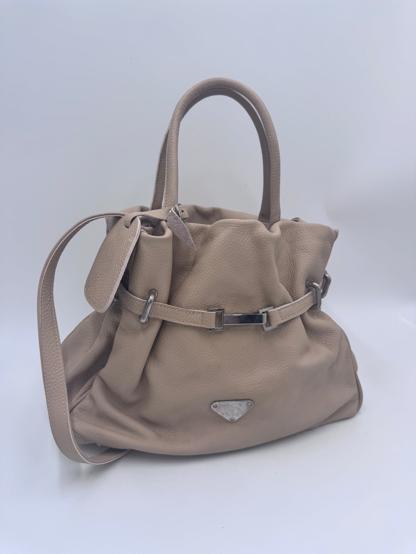 Komplette Ansicht der pre-owned Maison Mollerus Shopper – luxuriöse tbd-Tasche in beige / creme.