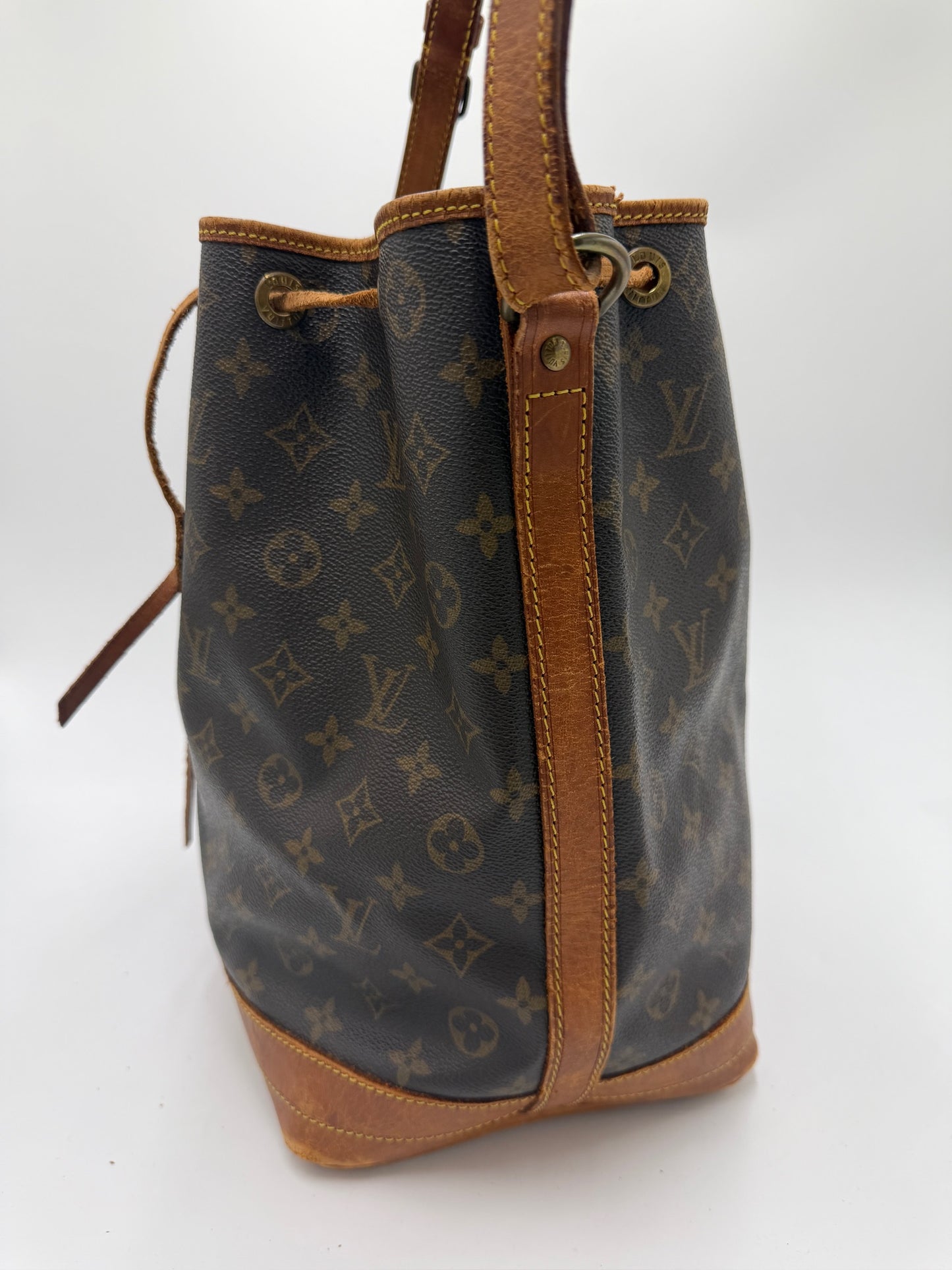 Louis Vuitton Grande Noè Monogram