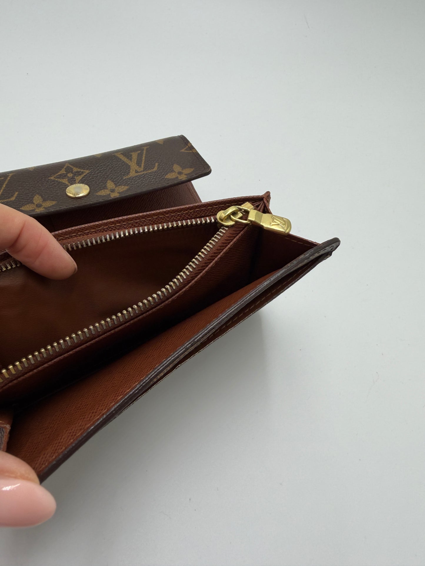 Louis Vuitton Alexandra Portemonnaie