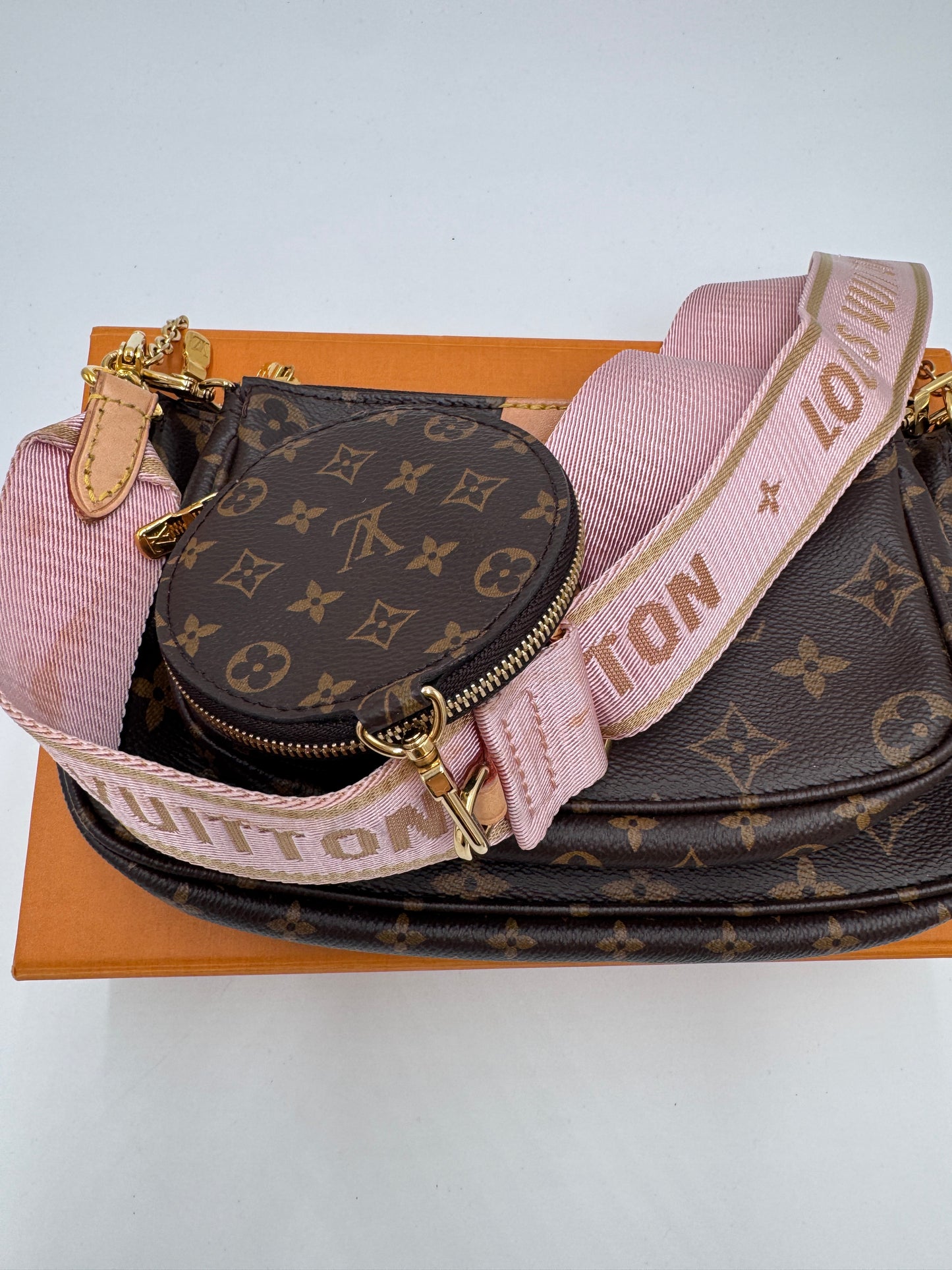 Louis Vuitton Multi Pochette