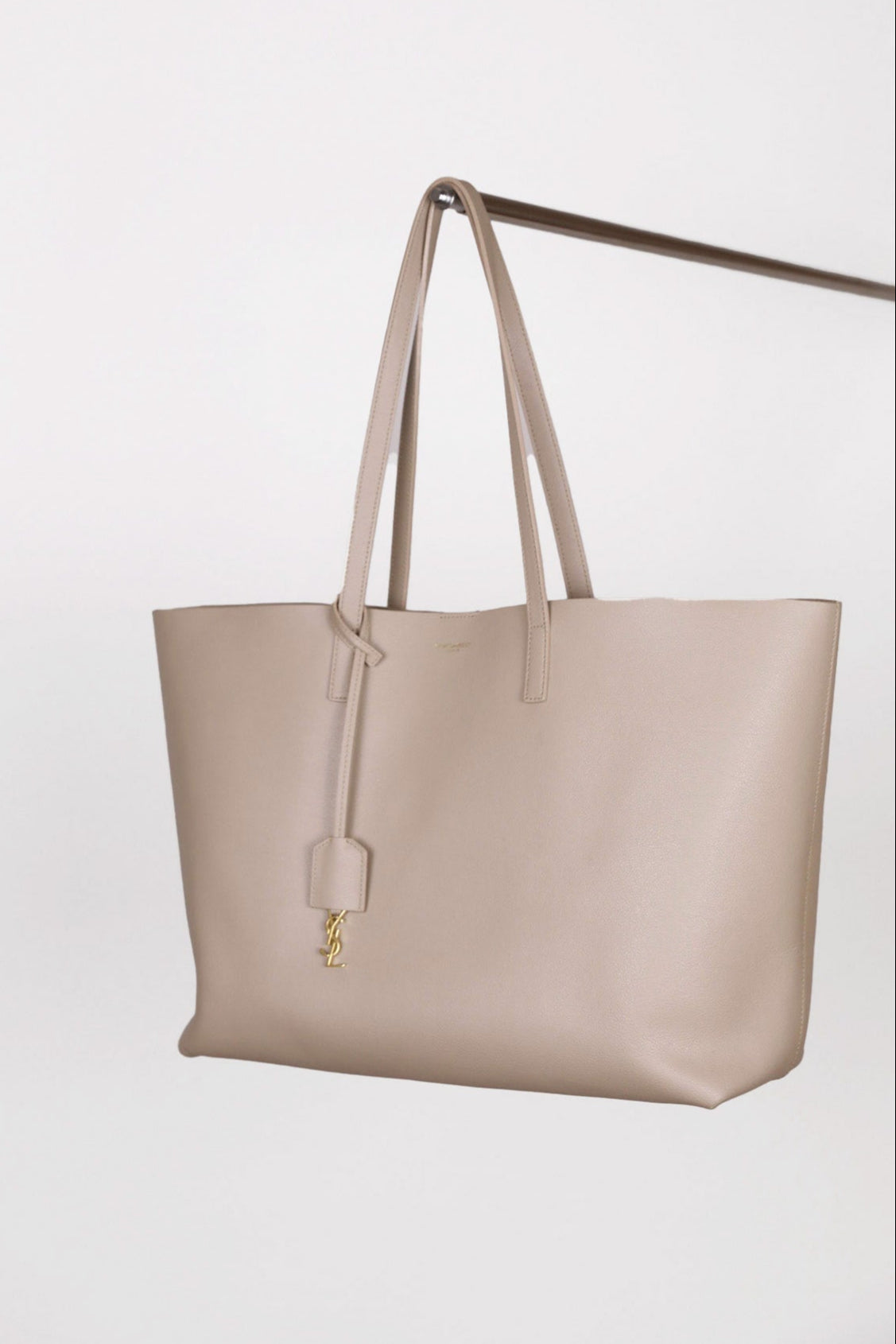 Saint Laurent Shopper (beige / creme) als Hauptfoto aus der Shopper-Kategorie.