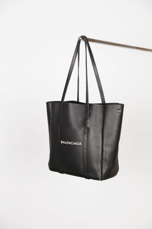 Mittel grosser Balenciaga Shopper in schwarzem Leder mit Aufschrift