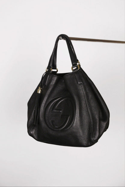 Gucci Soho Shoulder Bag (schwarz) als Hauptfoto aus der Schultertasche-Kategorie.