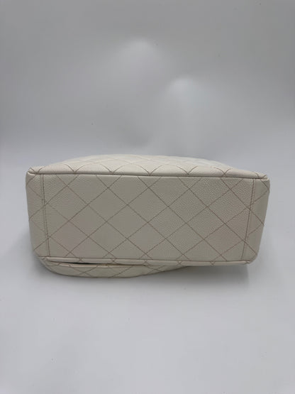 Chanel W-Face Caviar Shoulder White Series 4