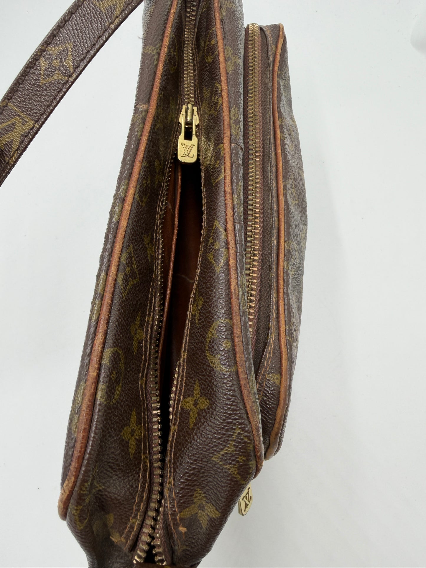 Louis Vuitton Annonce