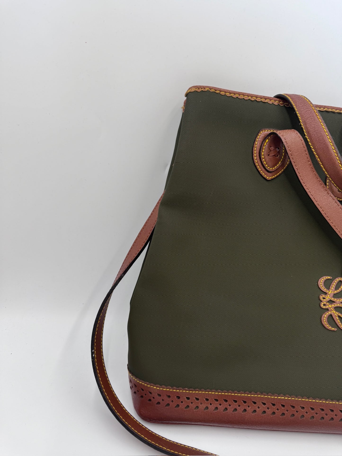 Loewe Shopper