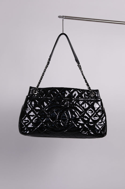 Chanel Shoulder Bag