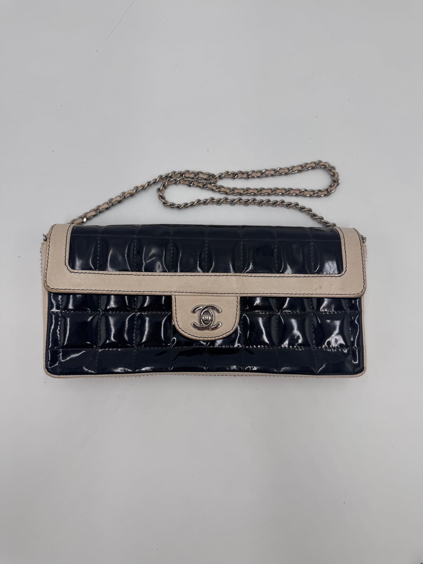 Chanel Shoulder Bag