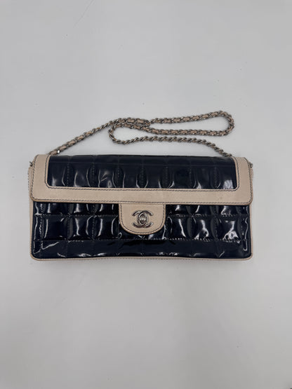 Chanel Shoulder Bag