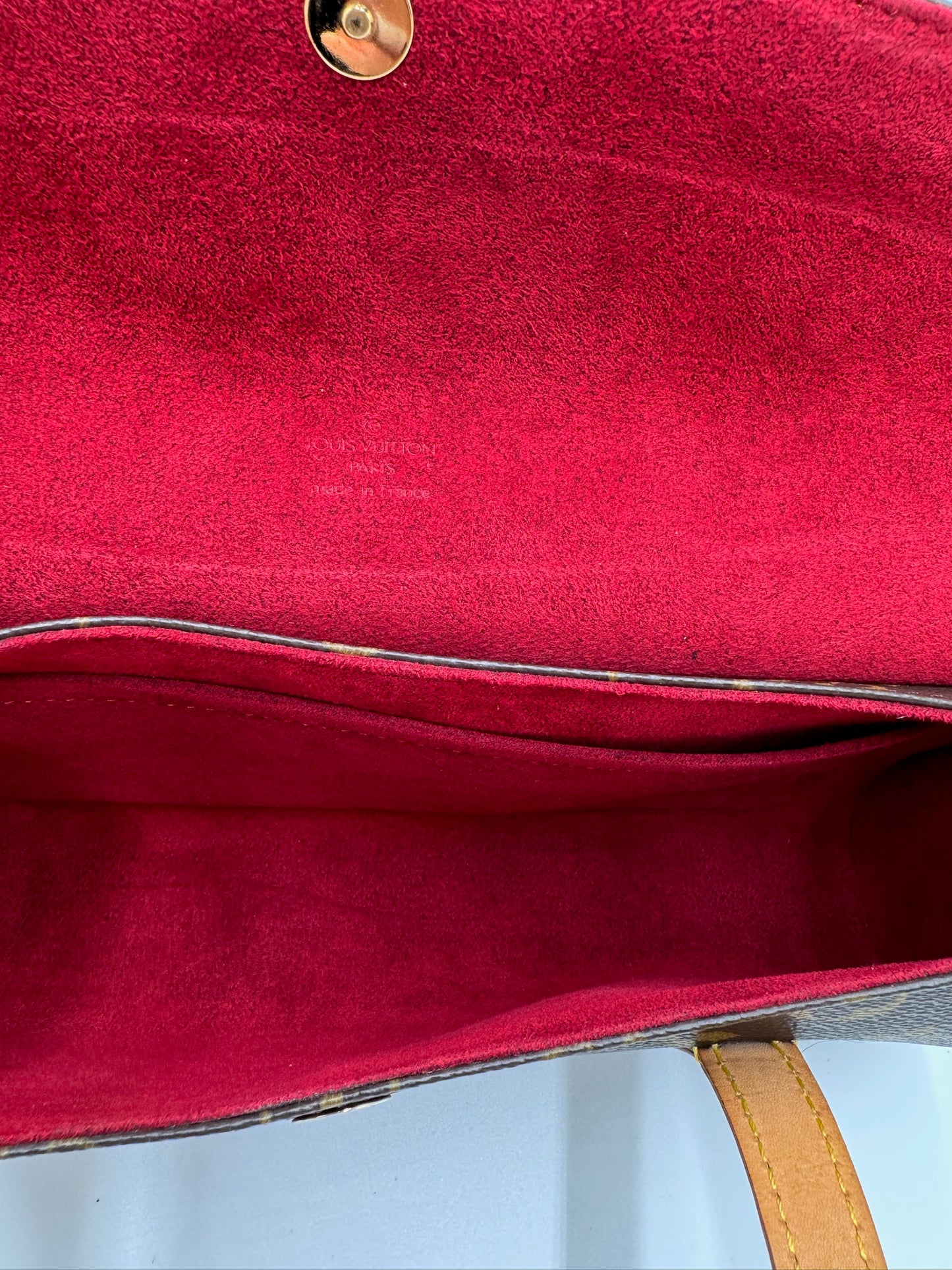 Blick ins Innere der Monogram secondhand Louis Vuitton Sonatine (Schultertasche).