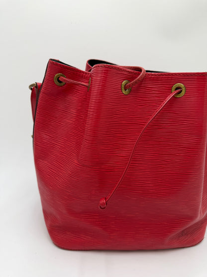 Louis Vuitton Petite Noè rot