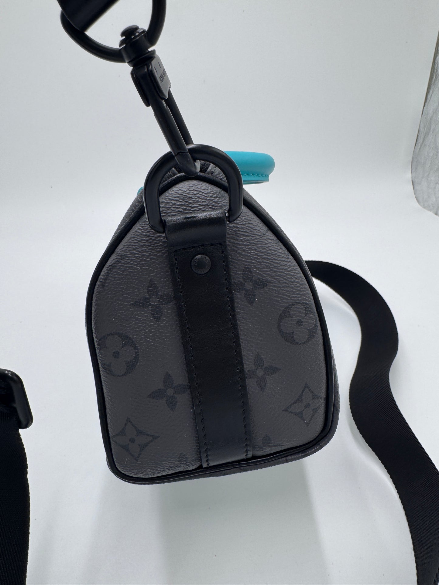 Louis Vuitton Keepall Bandoulière 25