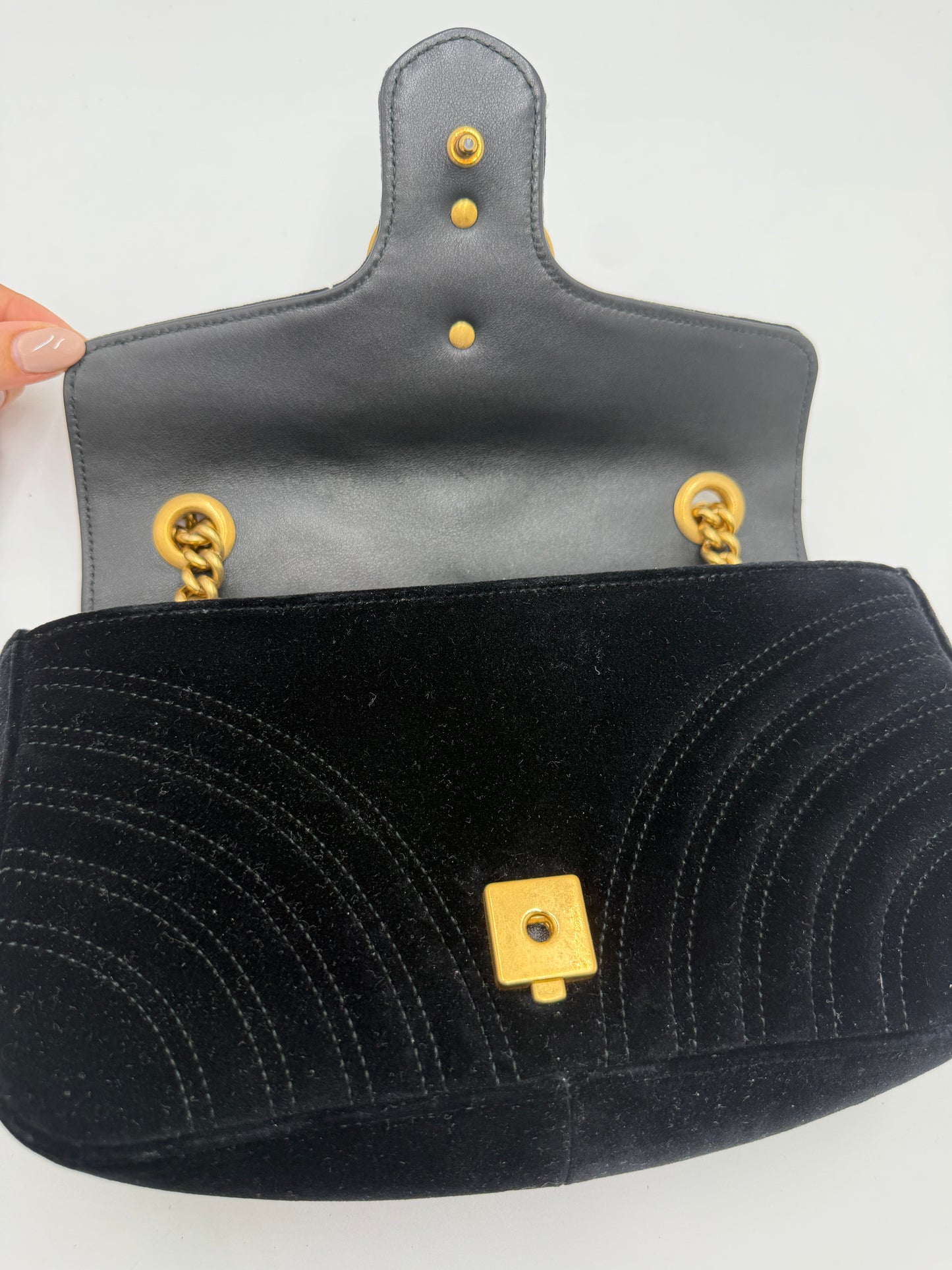 Gucci Marmont Flap Samt schwarz