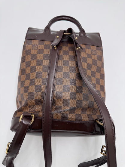 Detailansicht des Rückteils der Louis Vuitton Rucksack (Braun).