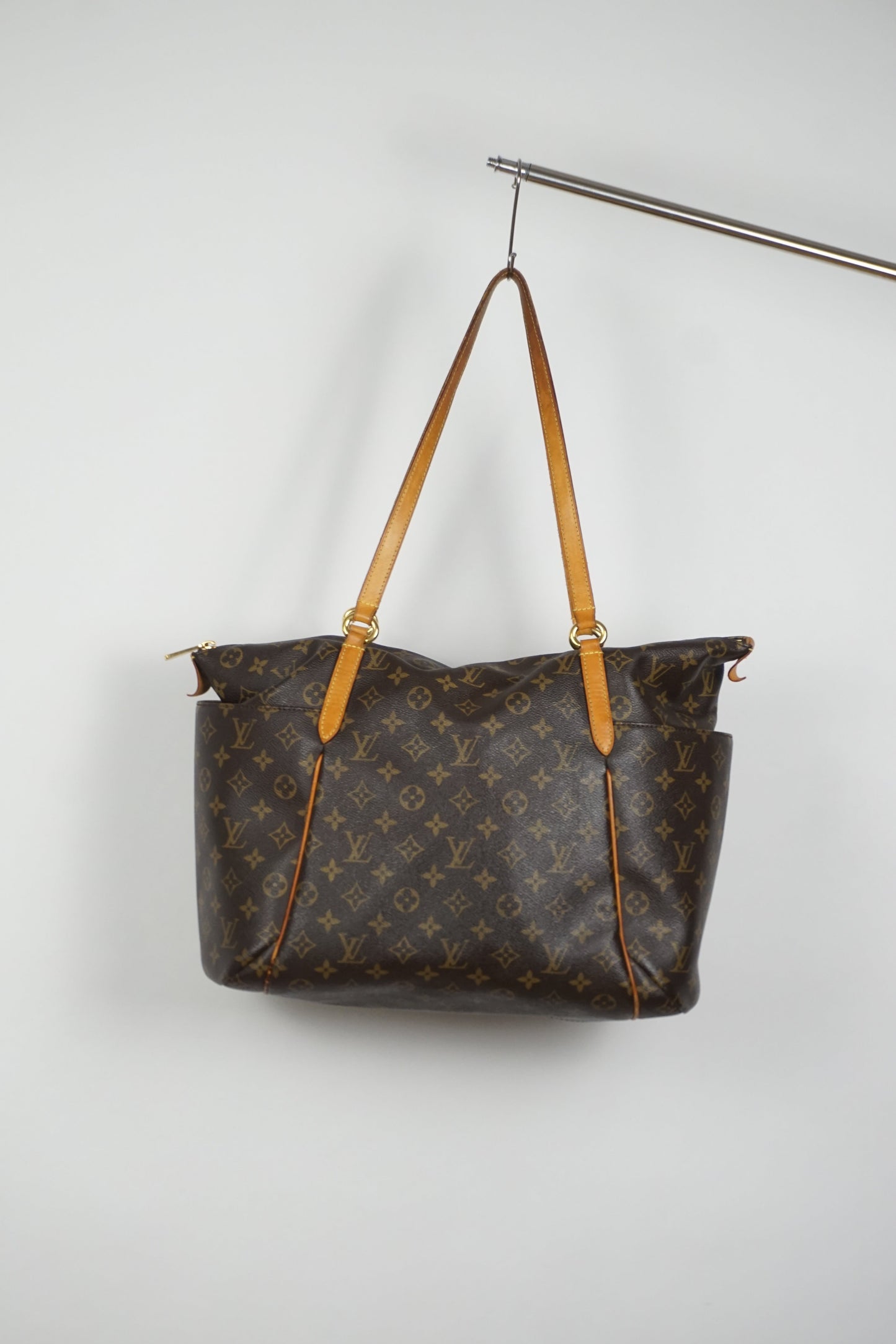 Louis Vuitton Shopper in monogram