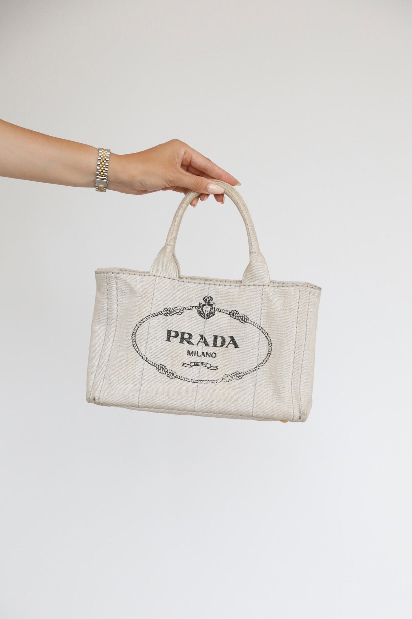 Prada Canapa (beige / creme) als Hauptfoto aus der Crossbody-Kategorie.