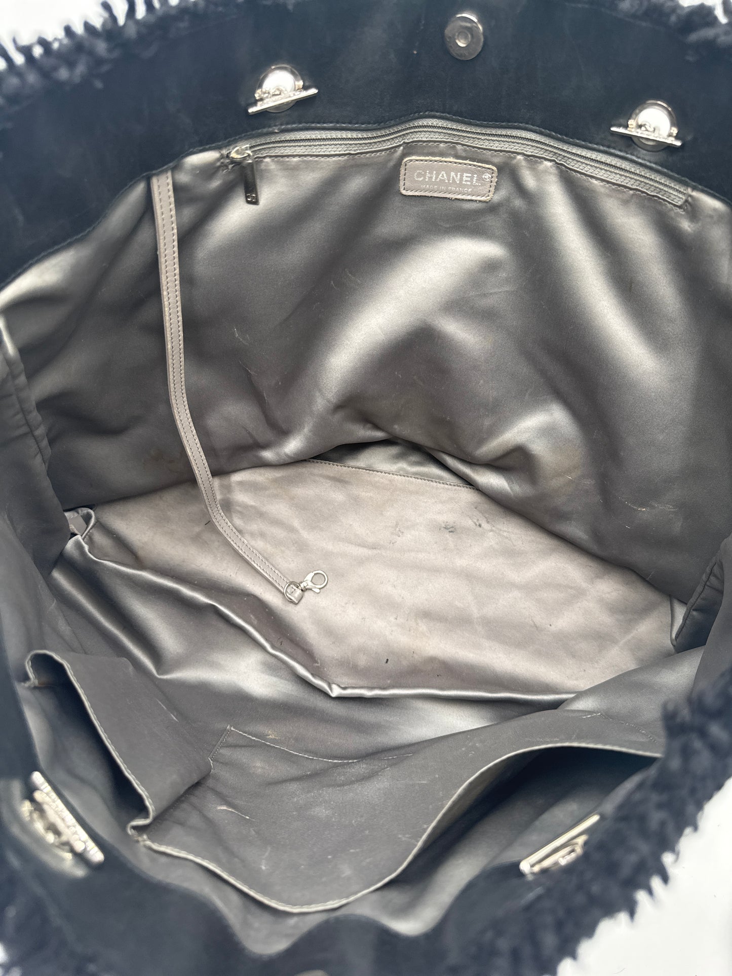 Chanel Shopper