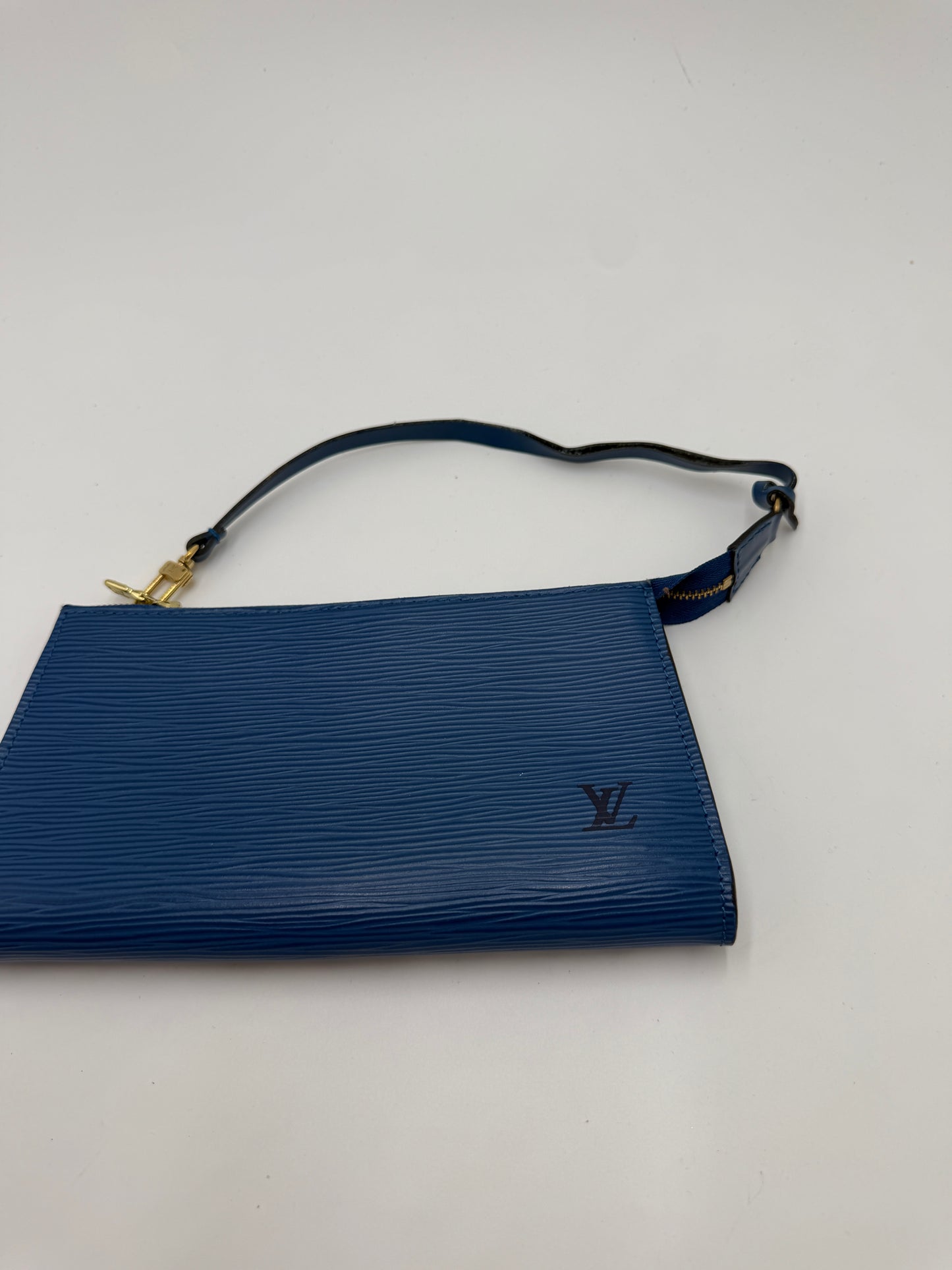 Louis Vuitton Pochette blau
