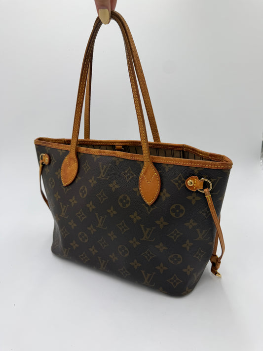 Louis Vuitton Neverfull PM