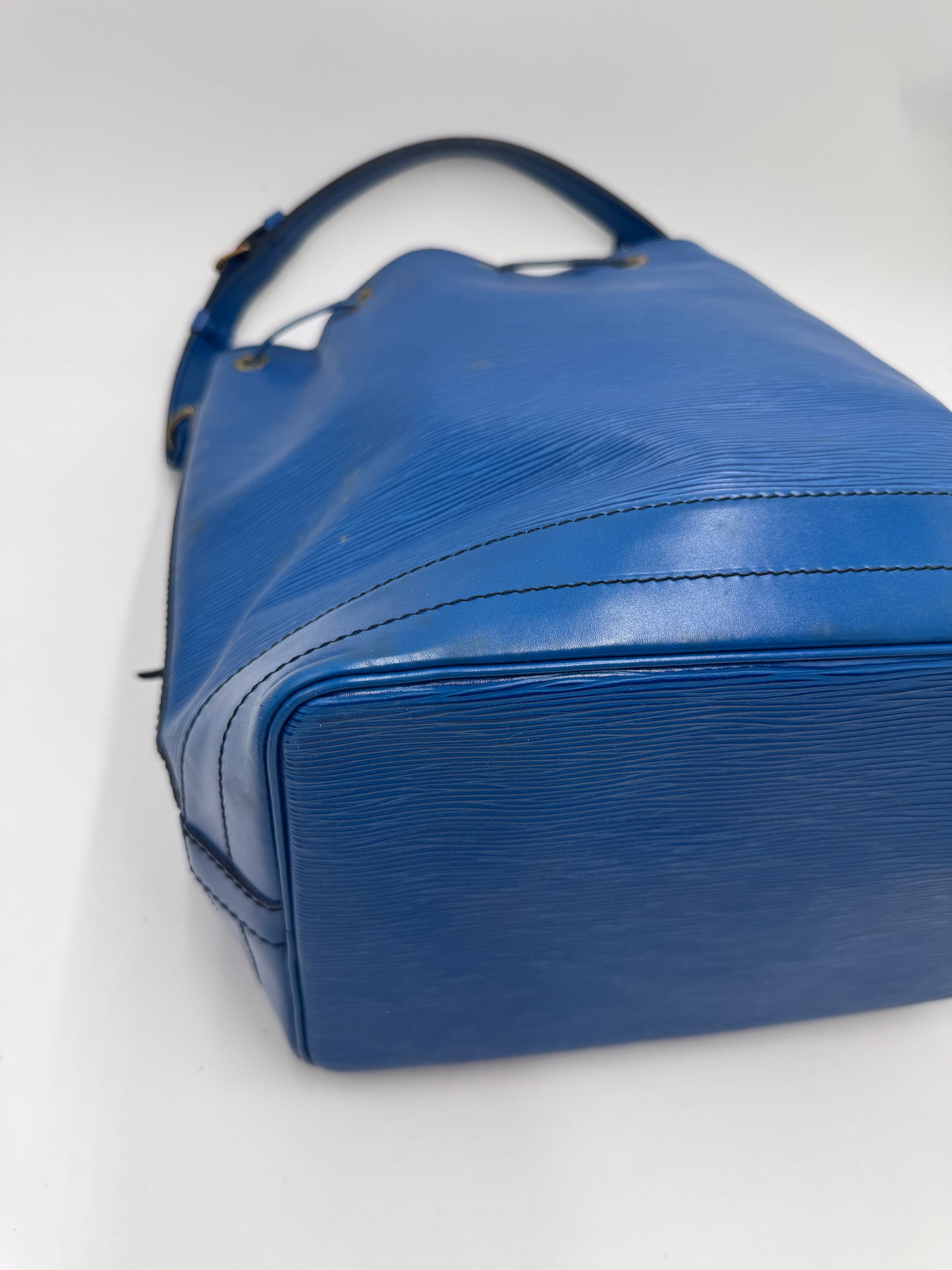 Louis Vuitton Noe Grande in blau