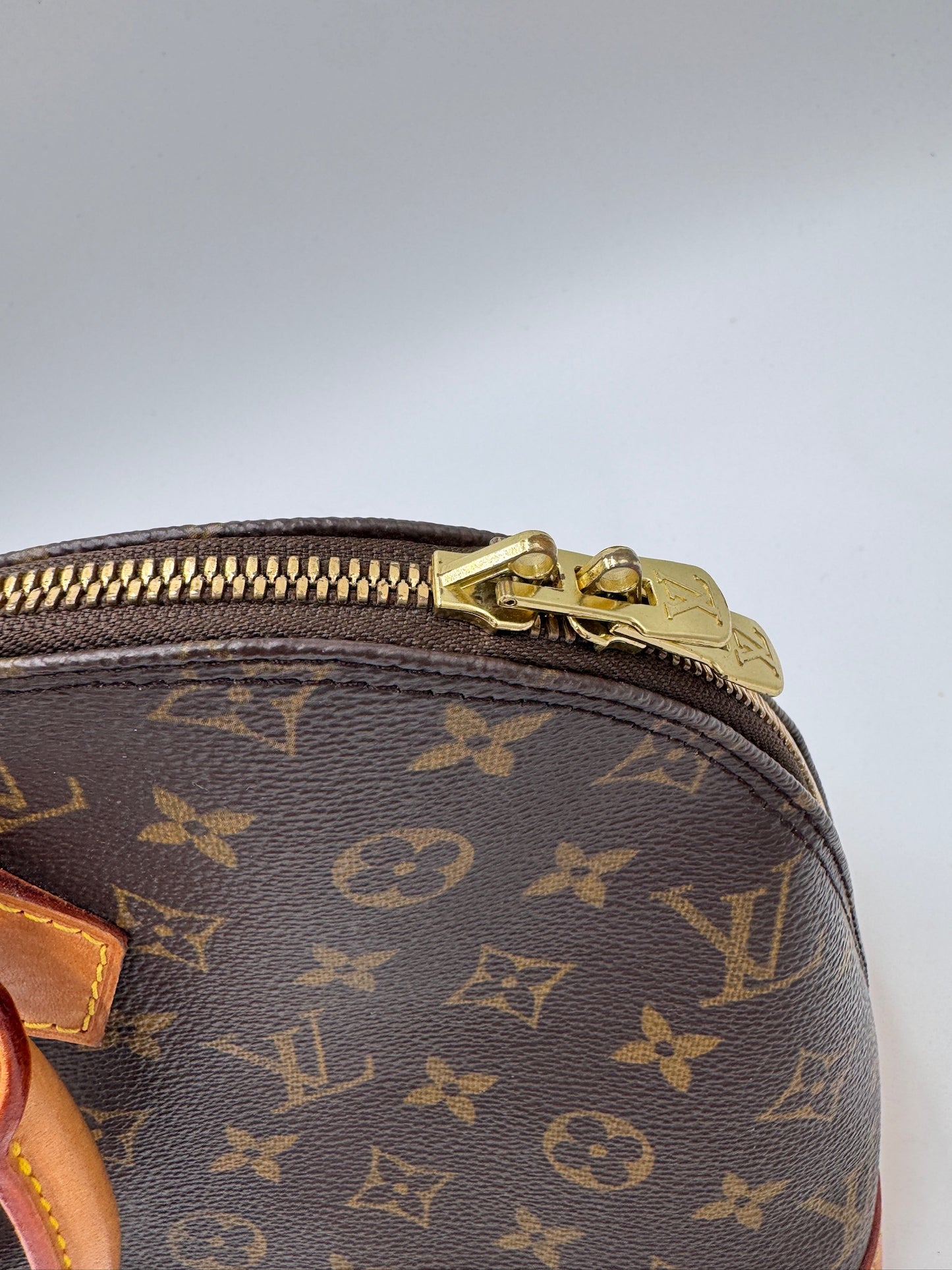 Louis Vuitton Alma