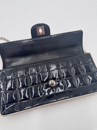 Chanel Shoulder Bag