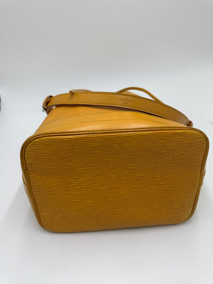 Louis Vuitton Grande Noè Gelb