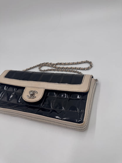 Chanel Shoulder Bag