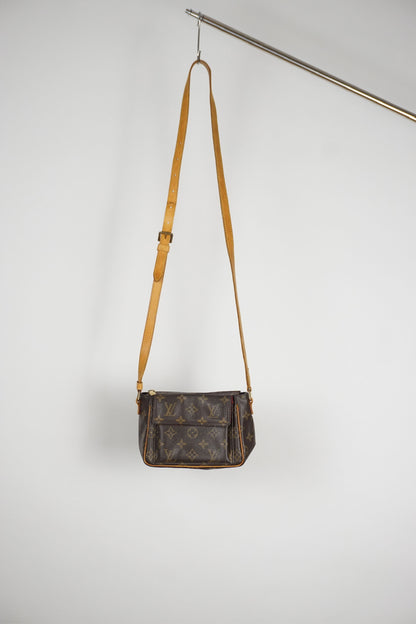 Louis Vuitton Cite PM