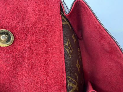 Louis Vuitton Cite PM