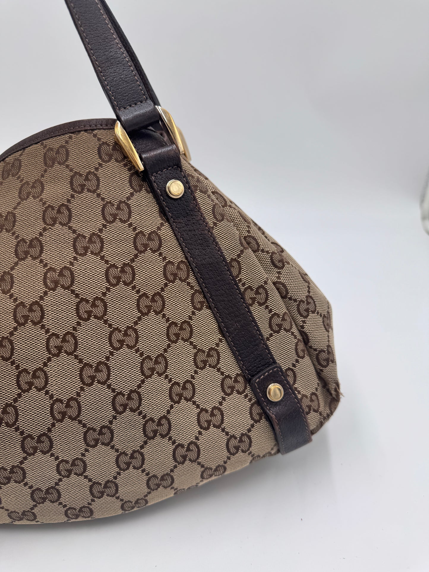 Gucci Tote Bag x Ivory Dunkel