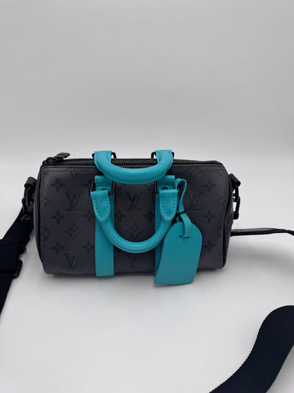 Louis Vuitton Keepall Bandoulière 25
