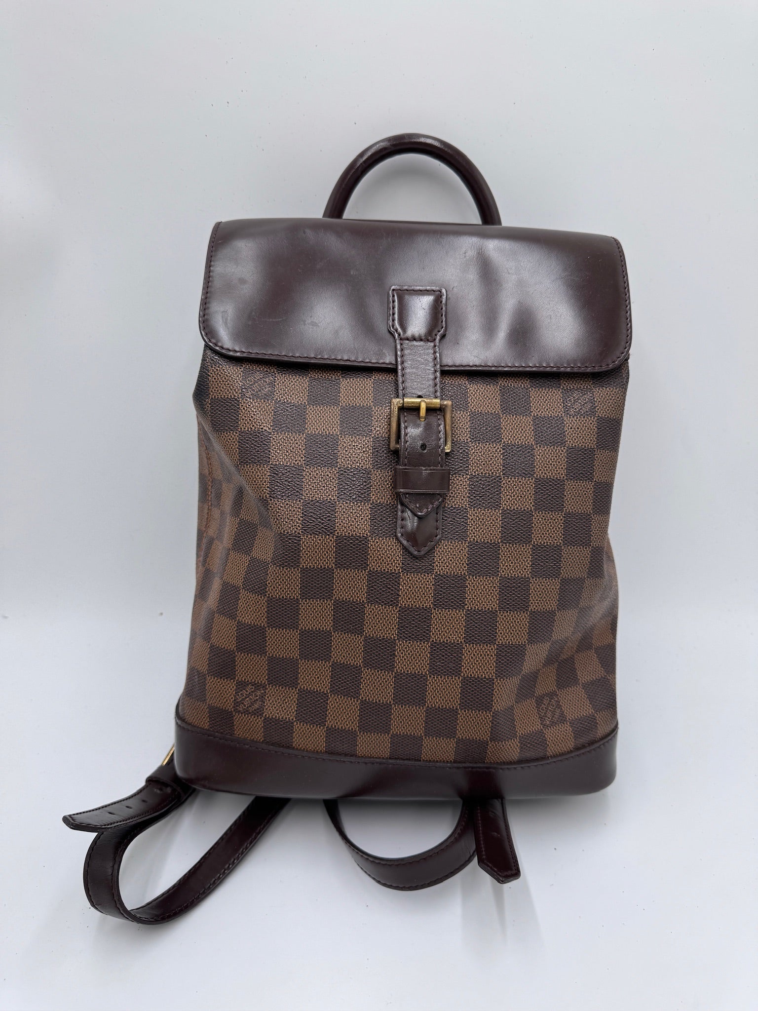 Komplette Ansicht der pre-owned Louis Vuitton Rucksack – luxuriöse Rucksack -Tasche in Braun.