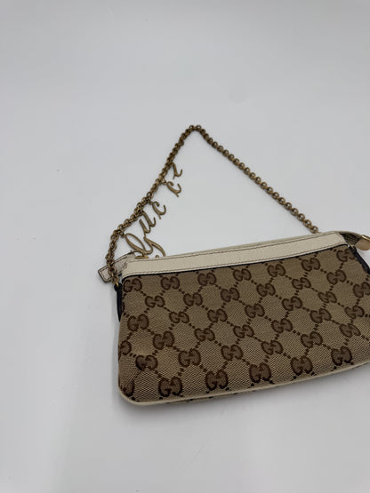 Gucci Pochette mit Gucci Anhänger