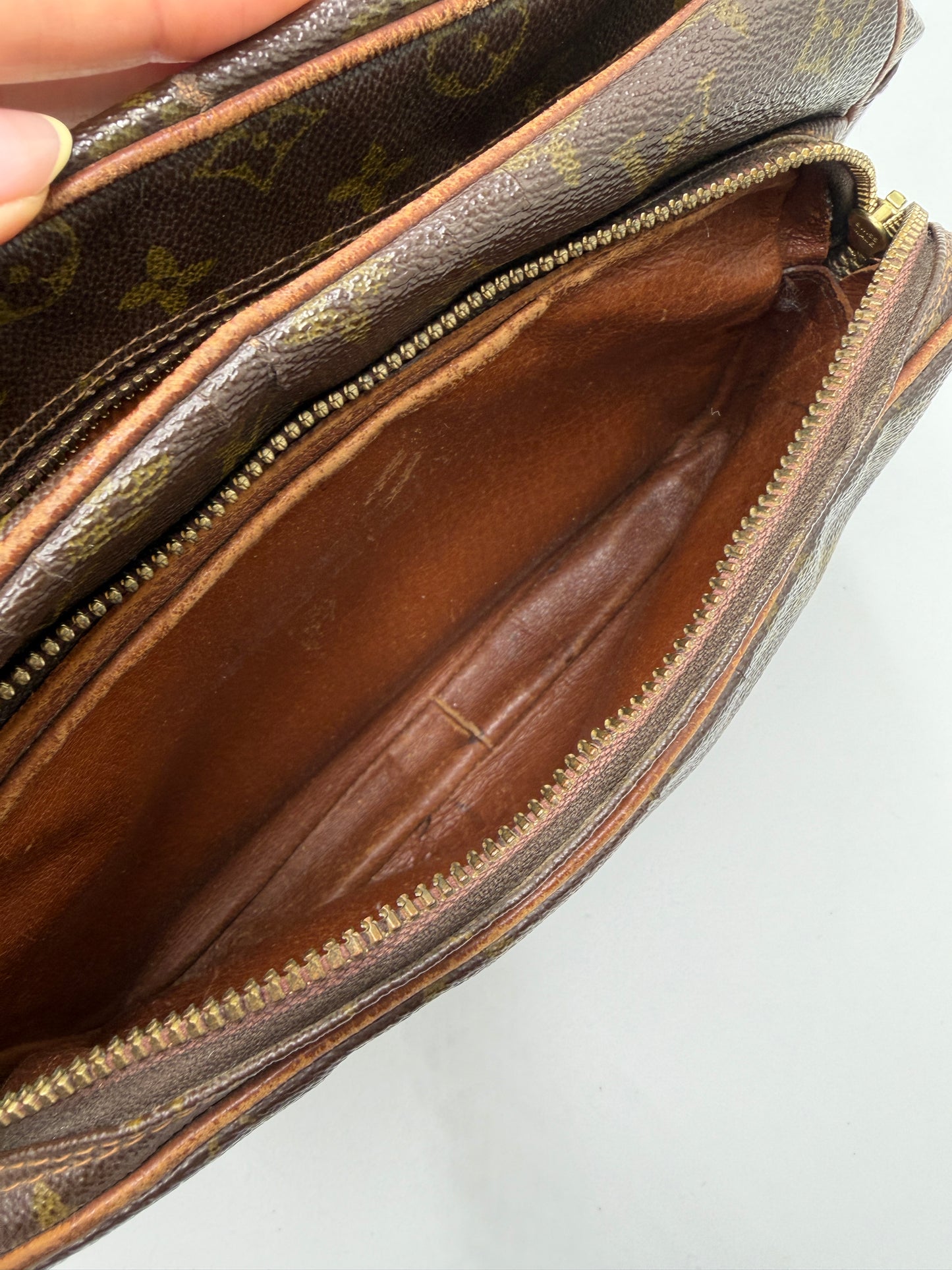 Louis Vuitton Annonce