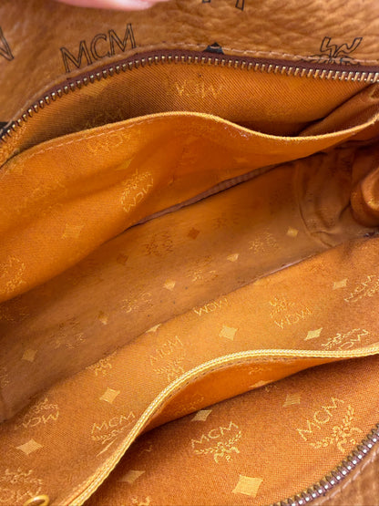 MCM Schultertasche 1